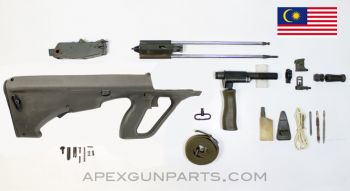SME AUG Left Handed Parts Kit w/Accessories, Malaysia, Green Polymer, 5.56x45 NATO, *Good* 
