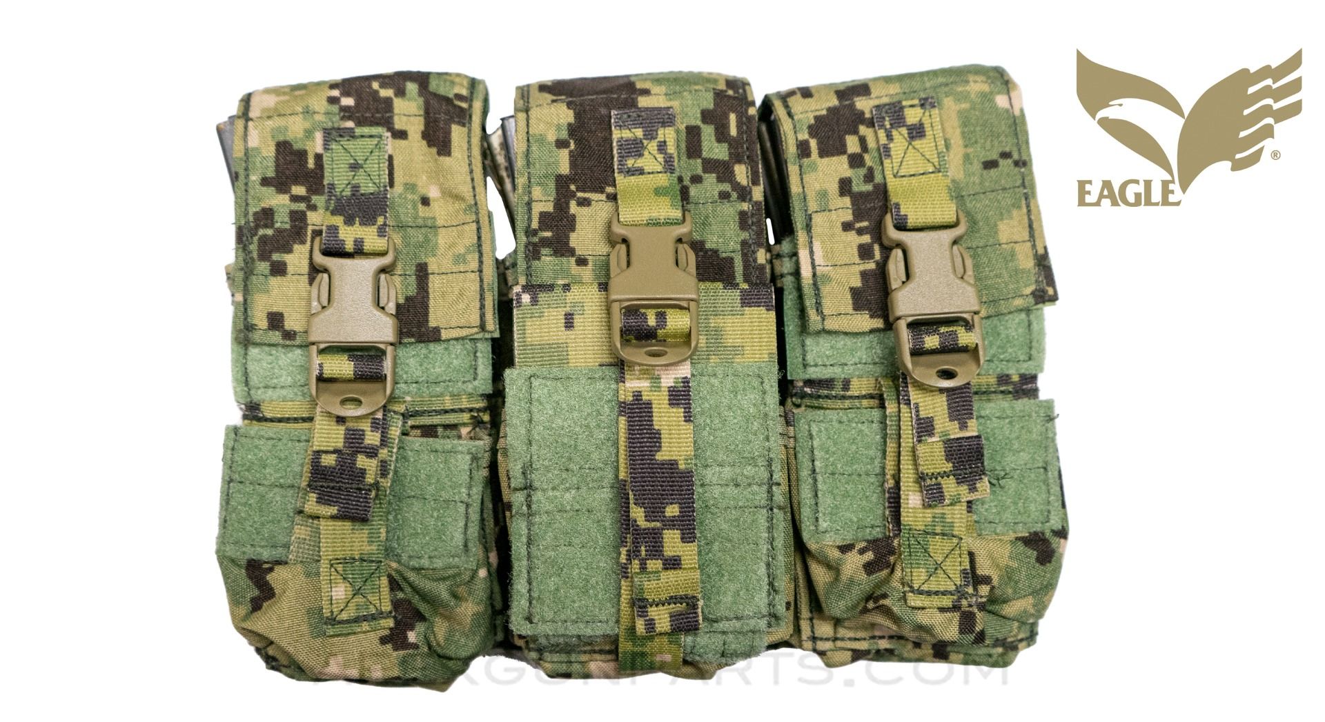 Eagle Industries A0R2 Triple M4 Magazine Pouch, MOLLE Attachments